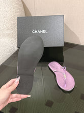 Load image into Gallery viewer, CC Sandals
