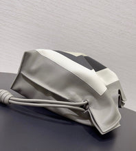 Load image into Gallery viewer, Flamenco Bag
