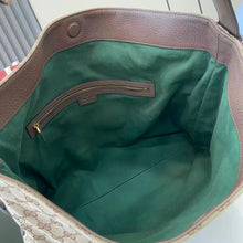 Load image into Gallery viewer, Beatrix Tote
