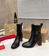 Load image into Gallery viewer, Chelsea Boots
