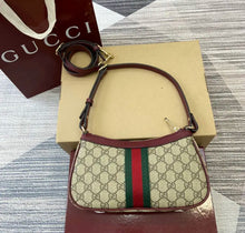 Load image into Gallery viewer, Ophidia Small Bag
