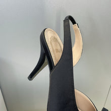 Load image into Gallery viewer, Satin Bow Sandals
