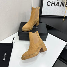Load image into Gallery viewer, Suede Boots

