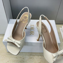 Load image into Gallery viewer, Bow Sandals
