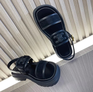 Triomphe Sandals