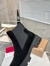 Load image into Gallery viewer, Leather Boots
