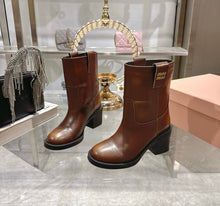 Load image into Gallery viewer, Leather Boots
