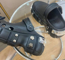 Load image into Gallery viewer, Hardcroc Mules
