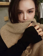 Load image into Gallery viewer, Cashmere Scarf
