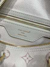 Load image into Gallery viewer, Speedy 25
