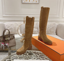 Load image into Gallery viewer, Suede Long Boots

