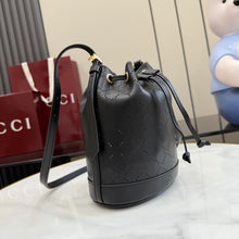 Load image into Gallery viewer, Venice Mini Bucket Bag
