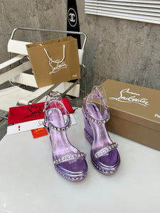 Stud Wedges