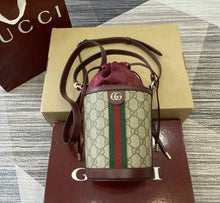 Load image into Gallery viewer, Ophidia Bucket Bag
