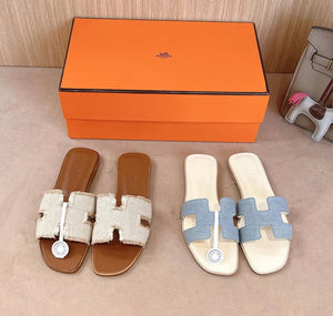 Oran Sandals