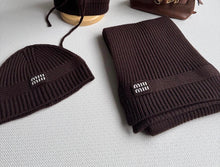 Load image into Gallery viewer, Cashmere Hat Scarf Set
