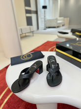 Load image into Gallery viewer, Leather Sandals
