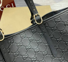 Load image into Gallery viewer, GG Shopping Bag
