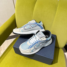 Load image into Gallery viewer, B30 Trainers
