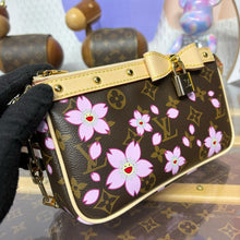Load image into Gallery viewer, Pochette Accessories
