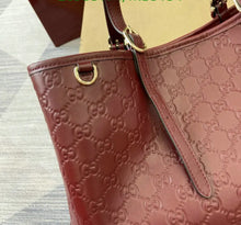 Load image into Gallery viewer, GG Shopping Bag
