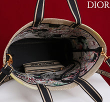 Load image into Gallery viewer, Large Book Tote
