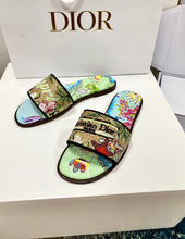 Load image into Gallery viewer, Dway Slides
