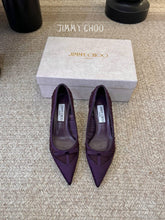 Load image into Gallery viewer, Love Mesh Pumps
