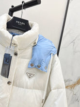 Load image into Gallery viewer, Logo Parka
