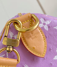 Load image into Gallery viewer, Speedy 40
