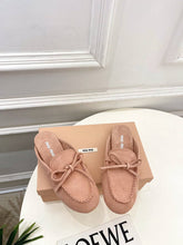 Load image into Gallery viewer, Suede Loafers

