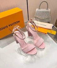 Load image into Gallery viewer, Silhouette Sandals
