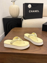 Load image into Gallery viewer, CC Sandals
