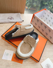 Load image into Gallery viewer, Go Mules
