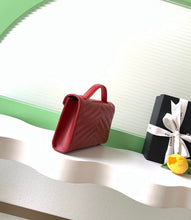 Load image into Gallery viewer, Lambskin Clutch
