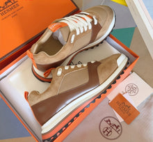 Load image into Gallery viewer, Leader Trainers
