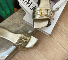 Load image into Gallery viewer, Leather Sandals
