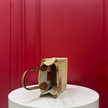 Load image into Gallery viewer, Mini Straw Tote

