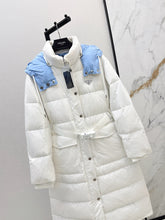 Load image into Gallery viewer, Logo Parka
