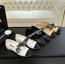 Load image into Gallery viewer, CC Pumps
