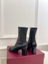 Load image into Gallery viewer, Leather Boots
