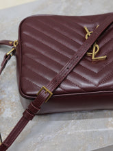 Load image into Gallery viewer, Lou Camera Bag
