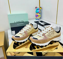 Load image into Gallery viewer, CC Trainers
