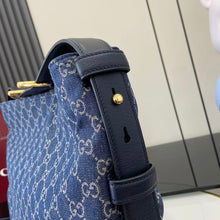 Load image into Gallery viewer, Beatrix Tote
