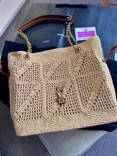 Load image into Gallery viewer, Jamie Shopping Bag
