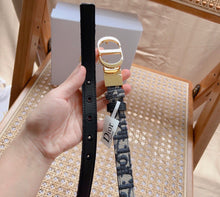 Load image into Gallery viewer, Oblique Belt
