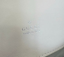 Load image into Gallery viewer, Marmont Small Shoulder Bag
