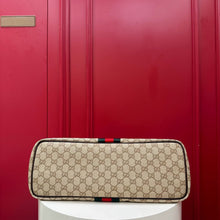 Load image into Gallery viewer, Tribeca Tote
