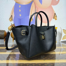 Load image into Gallery viewer, Vendome Tote

