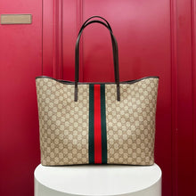 Load image into Gallery viewer, Tribeca Tote
